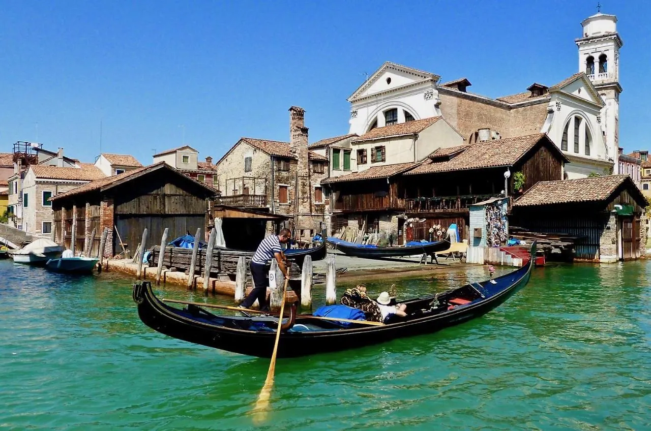 Ca Grimani Double Apartment: Private Terrace And Stunning View Venice
