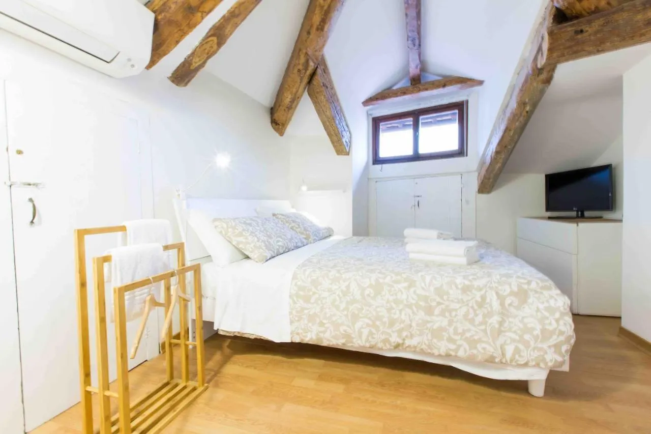 Ca Grimani Double Apartment: Private Terrace And Stunning View Venice 0*,