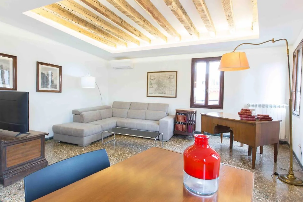 Apartment Ca Grimani Double Apartment: Private Terrace And Stunning View Venice Italy