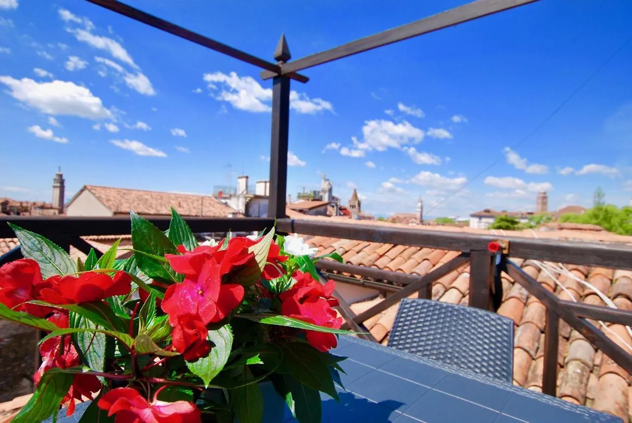Ca Grimani Double Apartment: Private Terrace And Stunning View Venice Italy